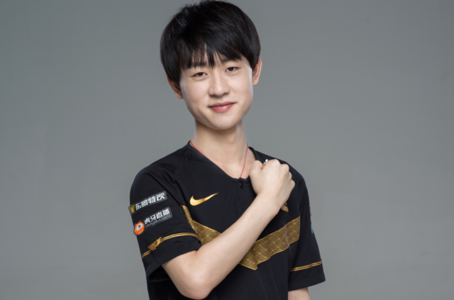 但对于强调 但对于强调